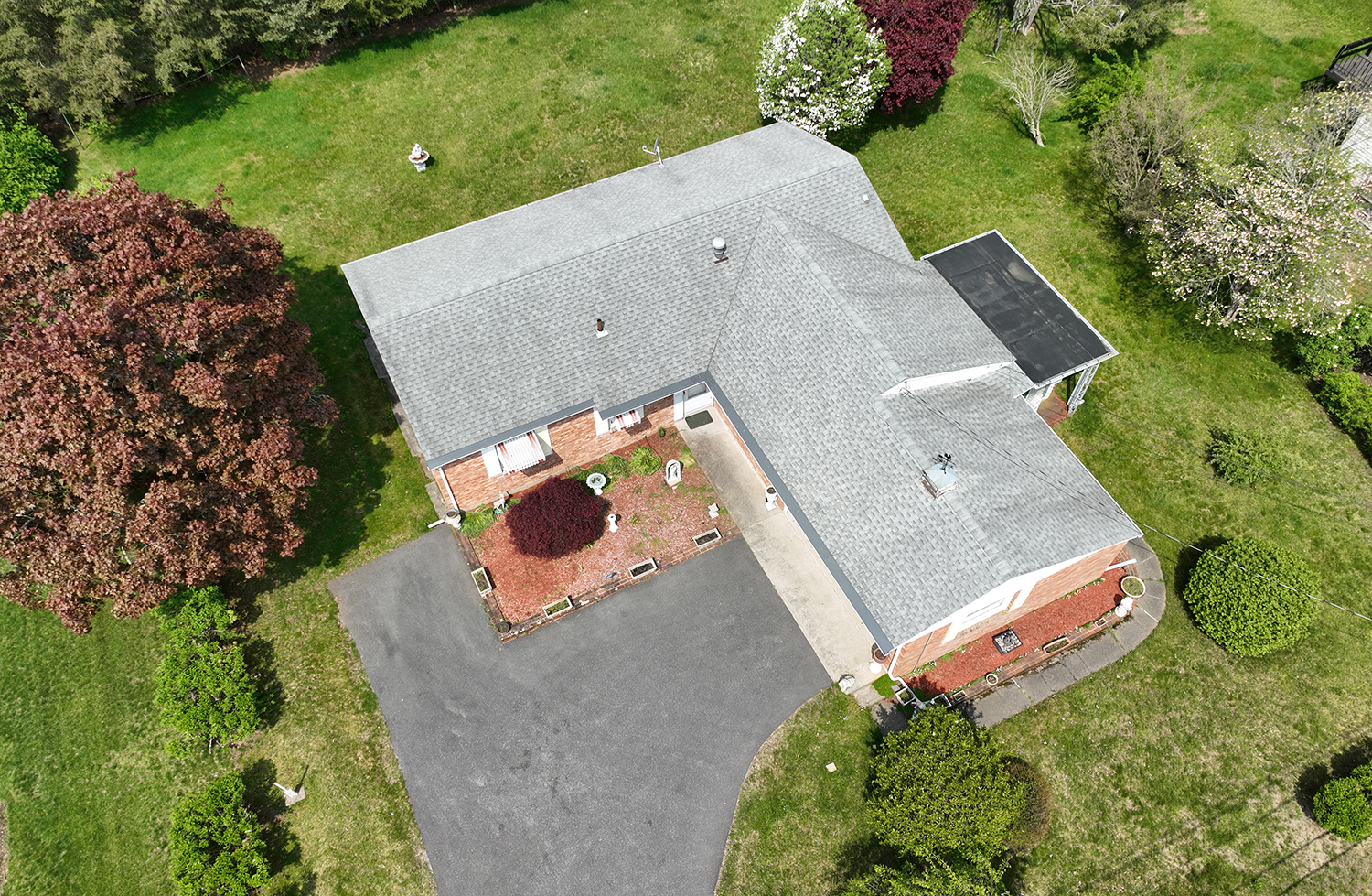 328 Mendon Road, Attleboro Property Detail James Duffer RISE Real